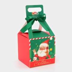 Коробка для сладостей "Милый Санта" 10х10х20,5 см 10612695